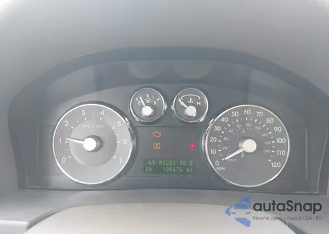 2008 Mercury Milan V6 Premier z USA, uszkodzony, nr VIN 3MEHM08198R619405